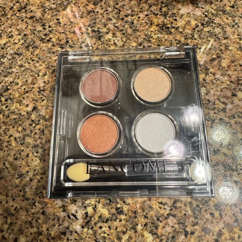 Lancome Eyeshadow Quad‎ - Bronze, Gold, Silver, Cream
